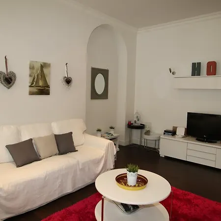 3p Bord De Mer/ Place Massena Apartment