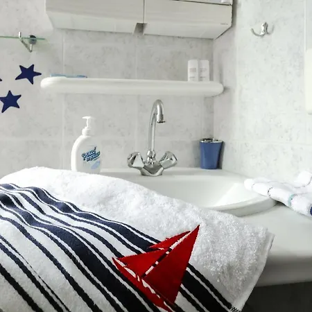 Apartment Comfortable Studio - 5 Mn Walk To Main Square Nice