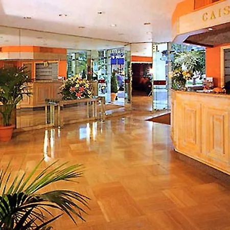 Hotel Ambassador, Completely Renovated 4*