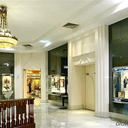 Hotel Anantara Plaza - A Leading Of The World