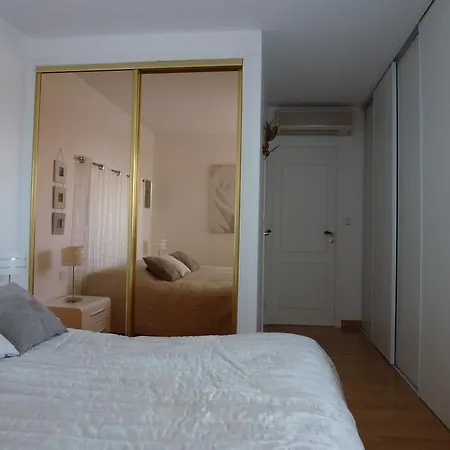 Apartment Belle Vue Mer Dans De Standing *