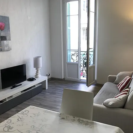 3 Pieces Lepante Apartment Nice