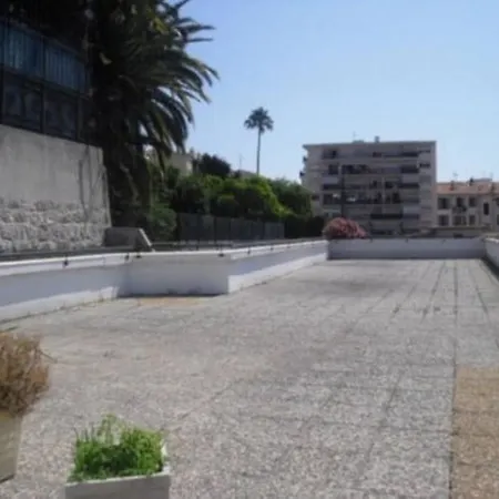 Centre Ville Avec Piscine *