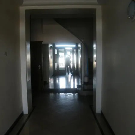 Henriiv Appartement *