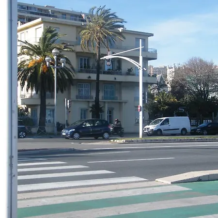 Henriiv Appartement Nice