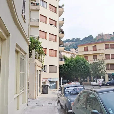 07 Apartment