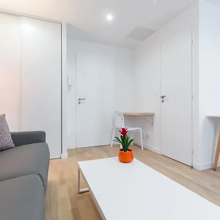 Centragence - 11 Rue Alberti Apartment *