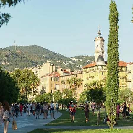 Vieux * Nice