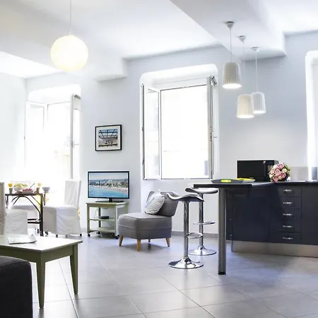 Apartment Next Place Garibaldi 2 Bdrs Apt Nice