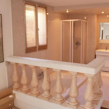 Anahit Appartement