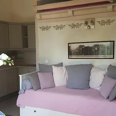 Maryluna Apartment *