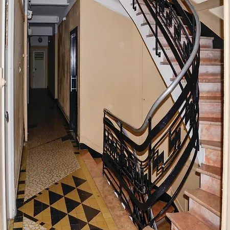 One-bedroom In * Nice