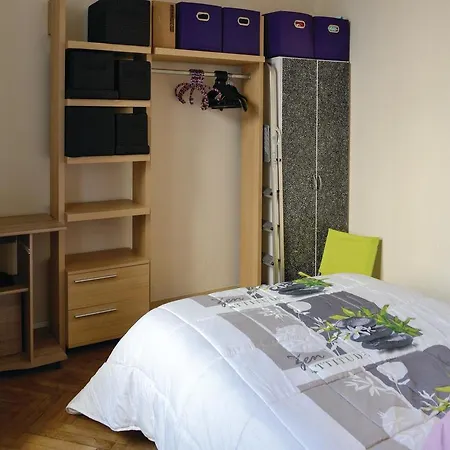 Apartment One-bedroom In Nice