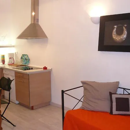 Appartement Vieux / Marché Aux Fleurs *