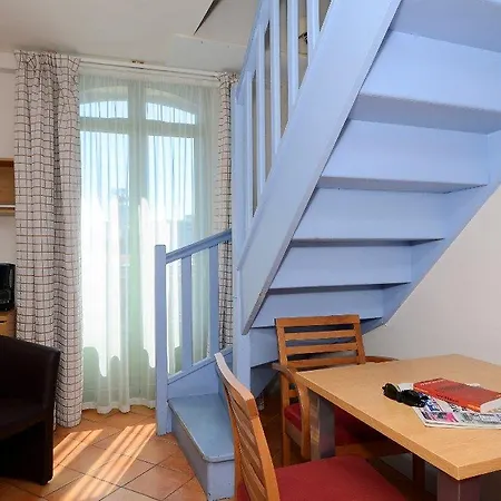 Odalys - Centre 3* Nice