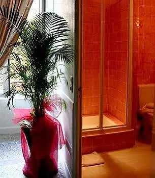 Garden Hotel