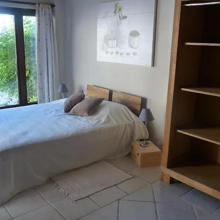 Couette-café Castel Enchanté 3*