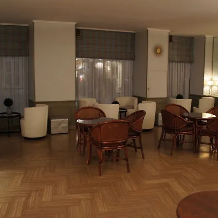Hotel Ambassador, Completely Renovated 4*