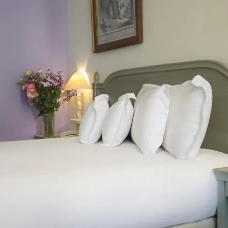 Hotel Mercure Marché Aux Fleurs 4*