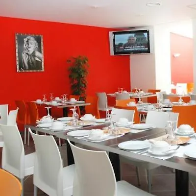 Khla Hotel 3*