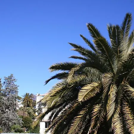 Aparthotel Residence La Villa Leonie 3*