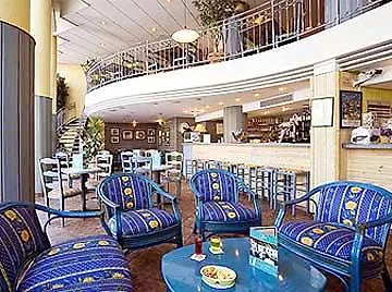 Ibis Budget Californie Lenval