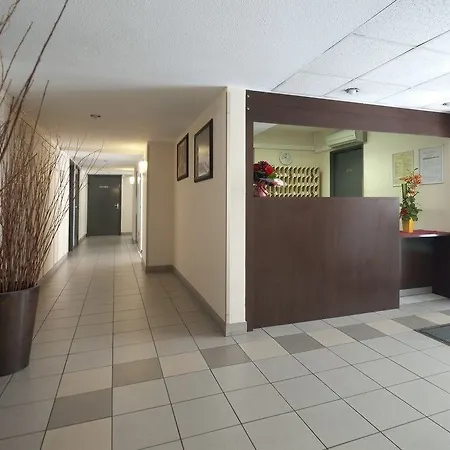 Appart hôtel Adagio Access Magnan 2*