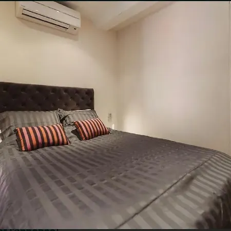 Appartement Renting - Colonna - Place In Old Town Nice