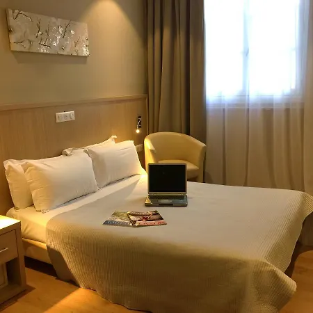 Ambassador, Completely Renovated Hotel Nice
