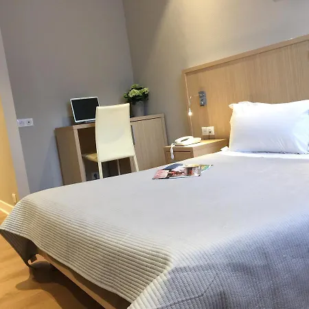 Hotel Ambassador, Completely Renovated Nice