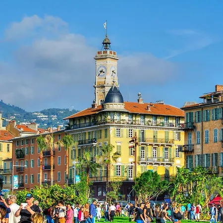Apartment 2 - F4 Spacieux Et Confortable Au Centre Du Vieux-nice