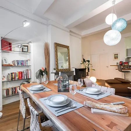 Pref 2 · F4 - Vaste Et Bourgeois ,3 Chambres, Ascenseur, Vx-nice