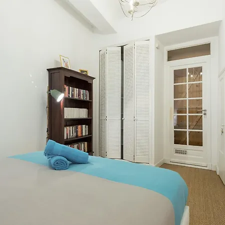 Pref 2 · F4 - Vaste Et Bourgeois ,3 Chambres, Ascenseur, Vx-nice * Nice