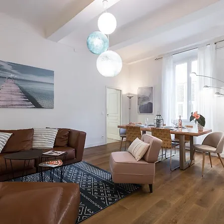 Pref 2 · F4 - Vaste Et Bourgeois ,3 Chambres, Ascenseur, Vx-nice Appartement