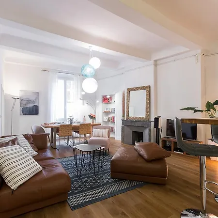 Pref 2 · F4 - Vaste Et Bourgeois ,3 Chambres, Ascenseur, Vx-nice