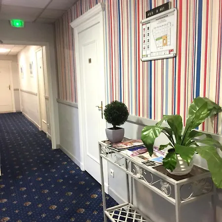 Ambassador, Completely Renovated 4* Nice