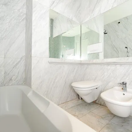 Appartement Le Royal Res. Negresco Five Stars House *