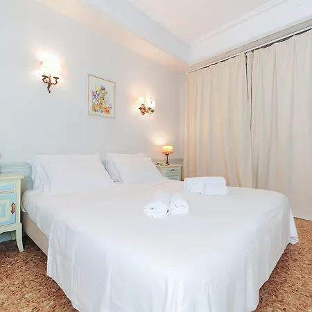 Apartment Le Royal Res. Negresco Five Stars House *