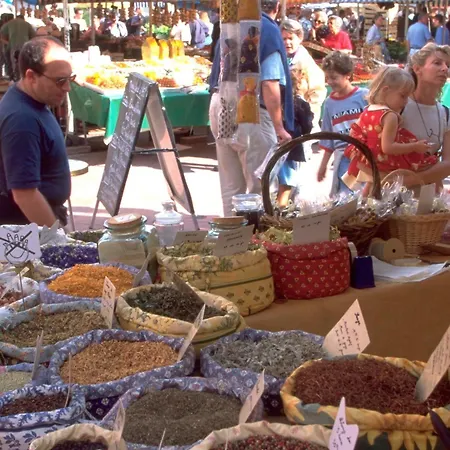 Mercure Marché Aux Fleurs 4* Nice