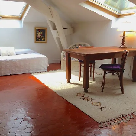 Residence La Villa Leonie 3*