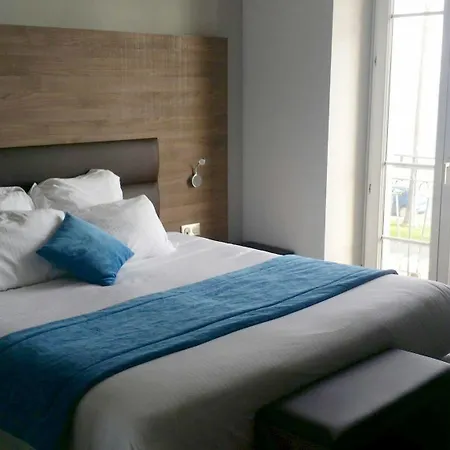 Flots D'azur 3*