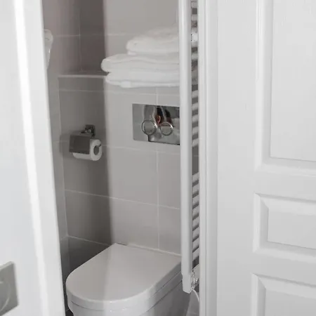 Flots D'azur Hotel