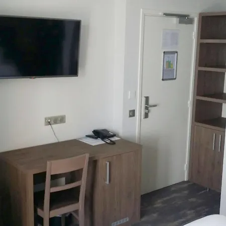 Flots D'azur Hotel