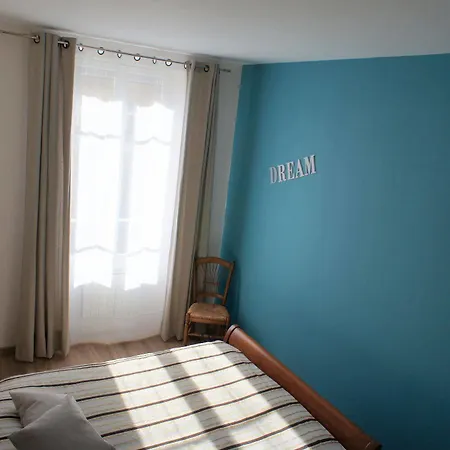 4 Pieces Vieux Garibaldi Apartment