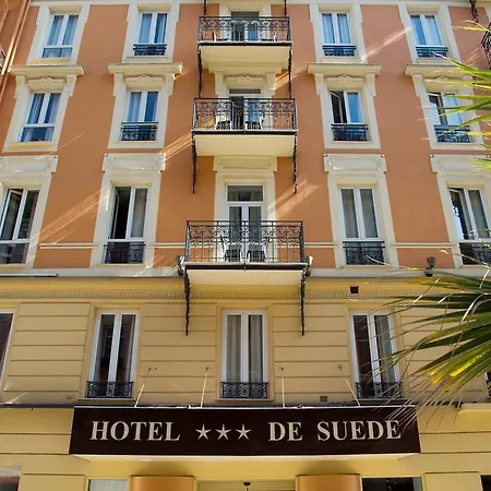 De Suede 3*