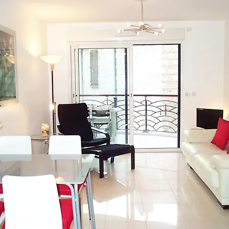 Palais Liberte Appartement *