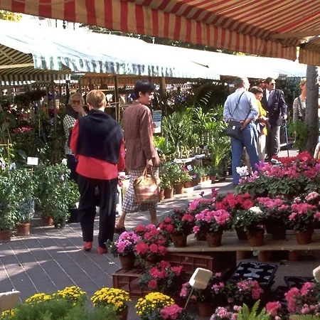 Mercure Marché Aux Fleurs Nice