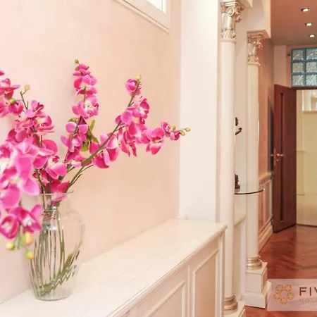 Le Majestic Promenade - Five Stars House Appartement *