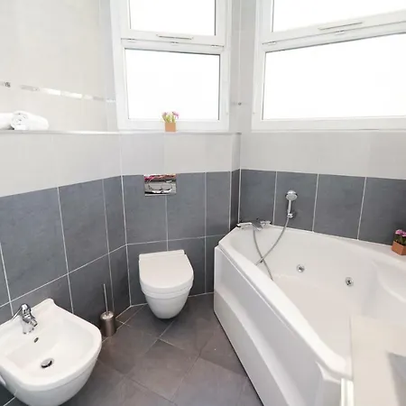 Appartement Le Majestic Promenade - Five Stars House