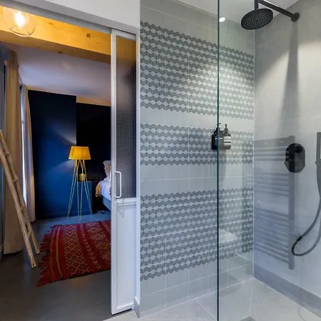 L'abeille - Boutique 4* Nice